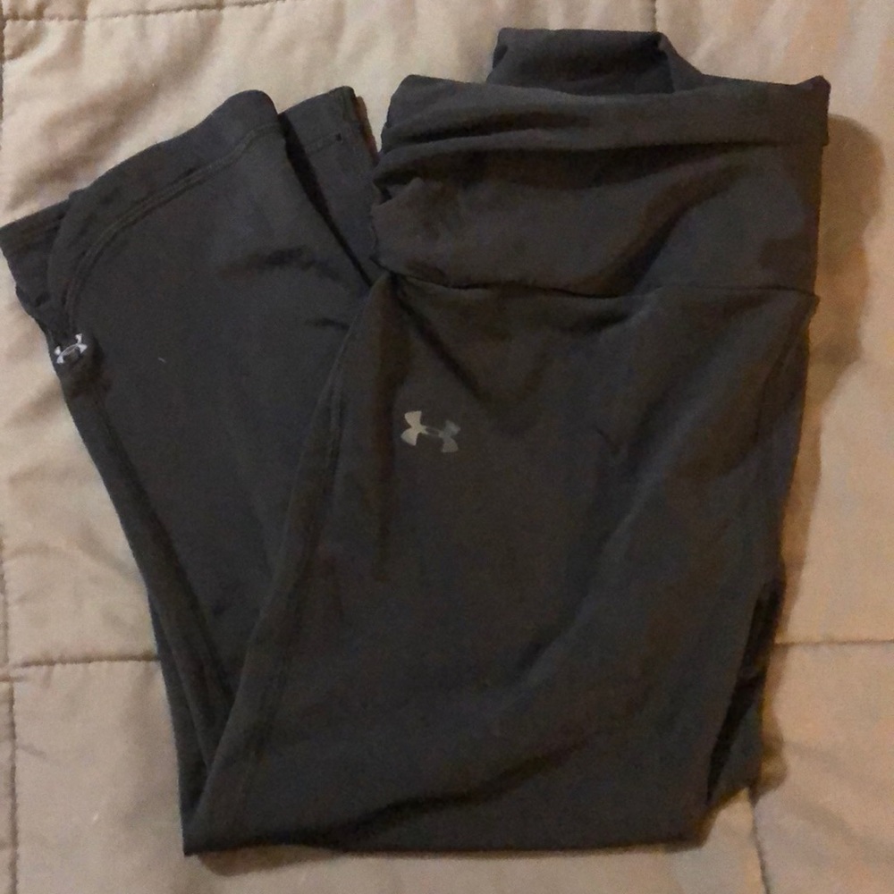 Under Armor Shatter compression capris